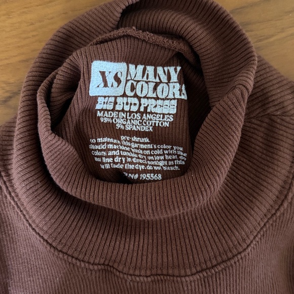 Big Bud Press Sleeveless Essential Turtleneck - Fudgesicle Brown XS - Picture 3 of 3